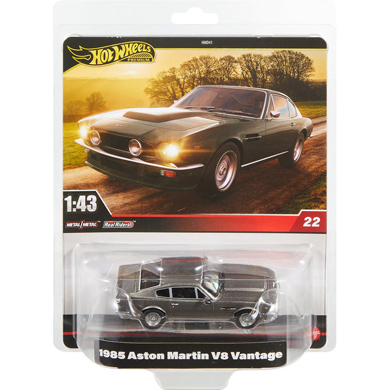 Premium Edition Hot Wheels Scalextric 007 Aston Martin V8 Vintage
